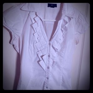 Angled V neck button up